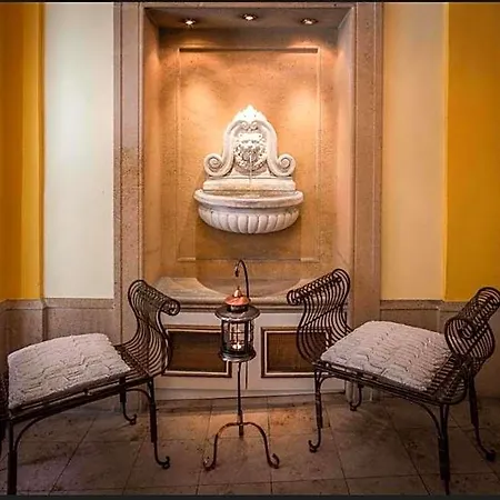 فندق De Lux اوغسبورغ
